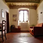Residenza Antica Canonica Apartahotel 3*