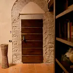 Residenza Antica Canonica 3* Città di Castello