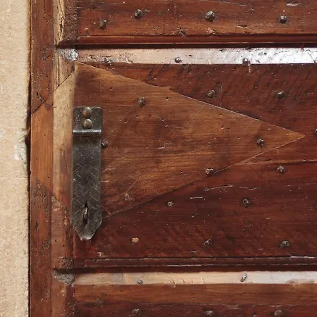 شقة فندقية Residenza Antica Canonica تْشيتّا دي كاستيلّو