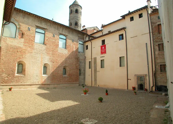 Apartmanhotel Residenza Antica Canonica 3*